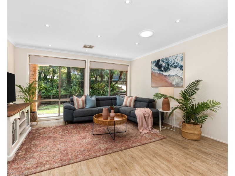 6 Lalor Terrace, Narara NSW 2250