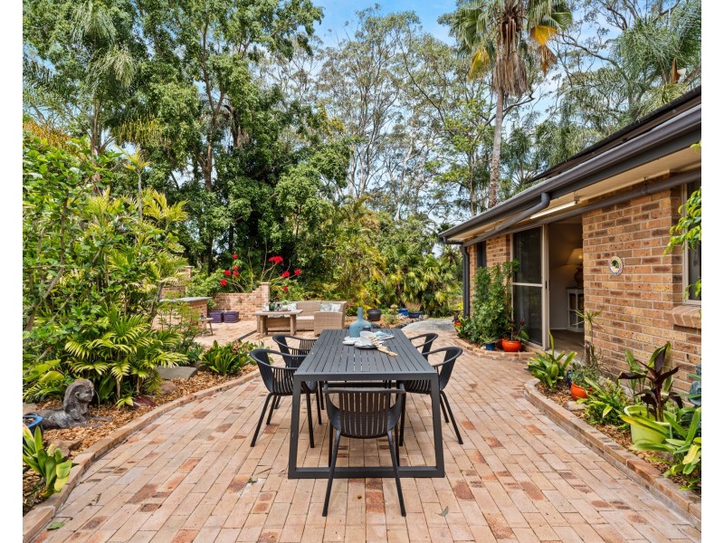 6 Lalor Terrace, Narara NSW 2250