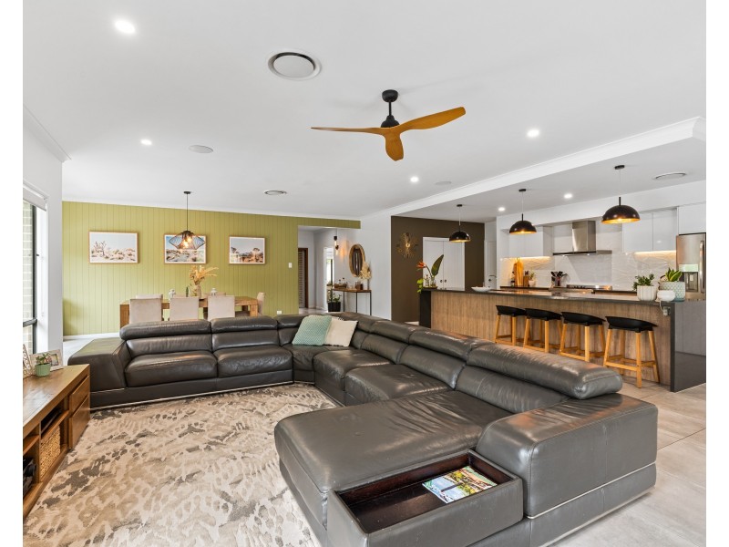 61 Maliwa Road, Narara NSW 2250