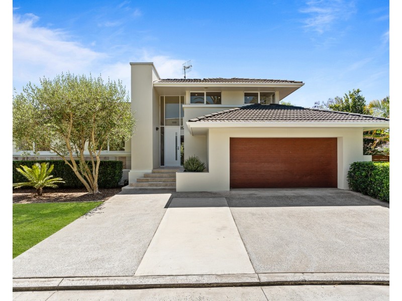 11 Grasslands Avenue, Terrigal NSW 2260