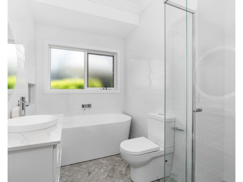 11 Grasslands Avenue, Terrigal NSW 2260