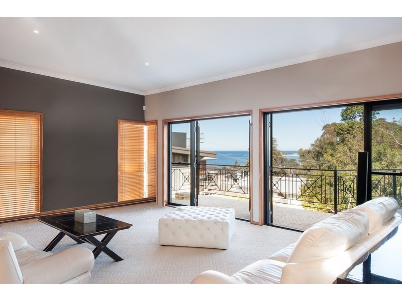 50 McGee Avenue, Wamberal NSW 2260