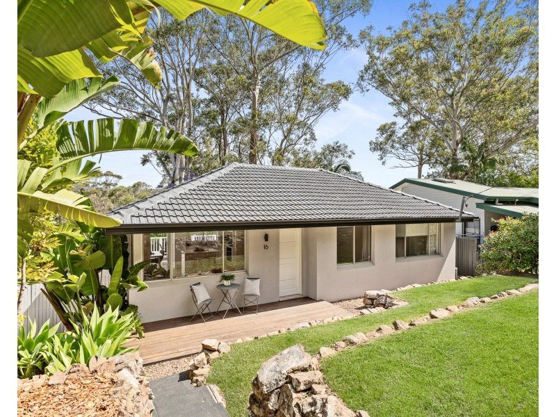 16 Chestnut Street, Wyoming NSW 2250