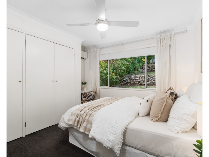 16 Chestnut Street, Wyoming NSW 2250