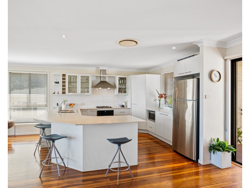 94 Hillcrest Street, Terrigal NSW 2260