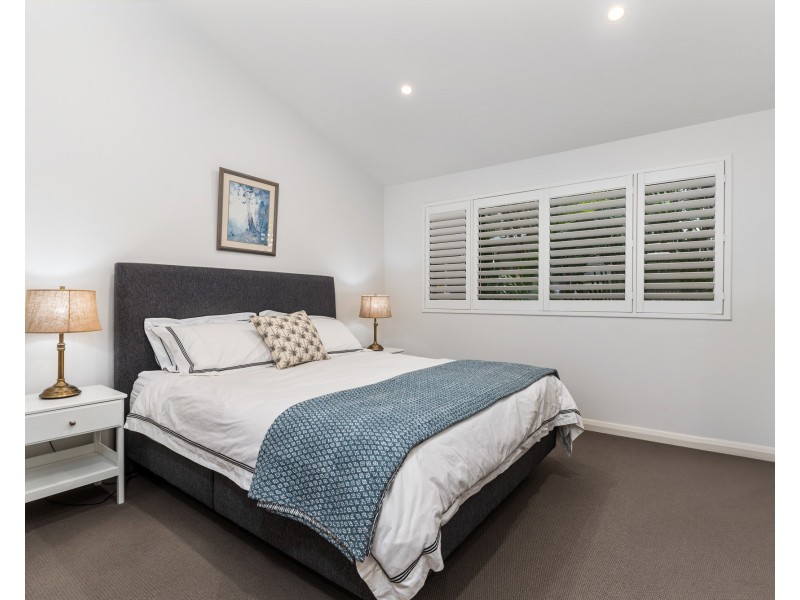 39 Meadow Road, Springfield NSW 2250