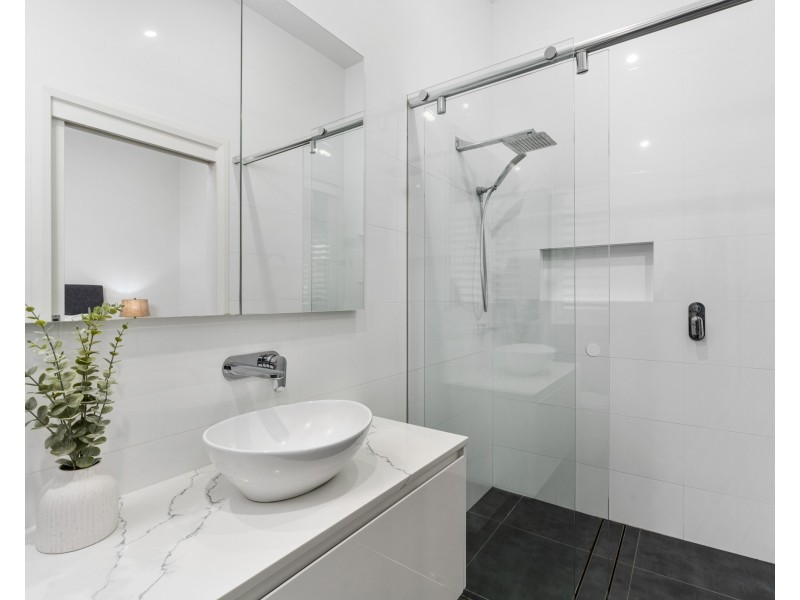 39 Meadow Road, Springfield NSW 2250