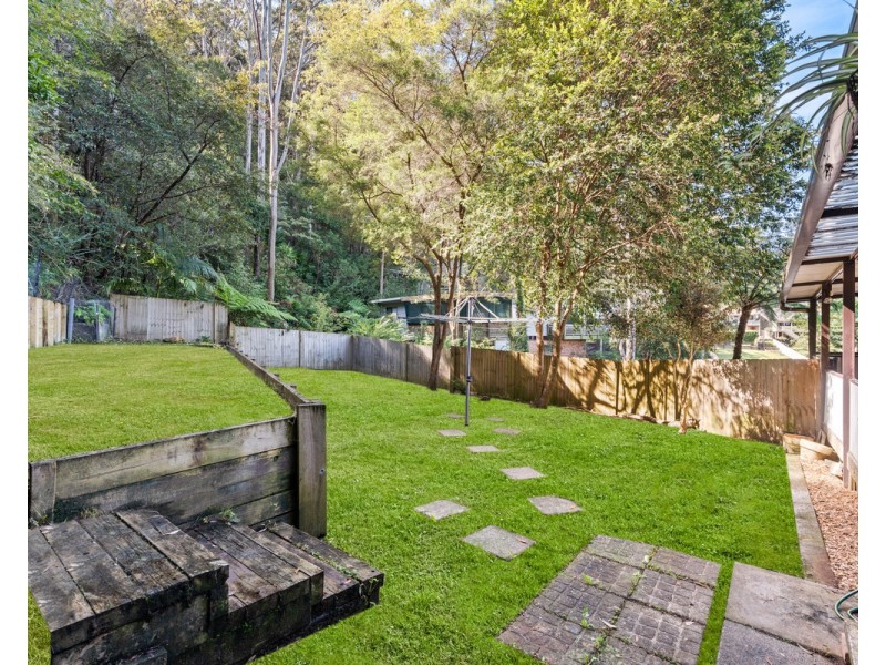 13 Narani Avenue, Niagara Park NSW 2250
