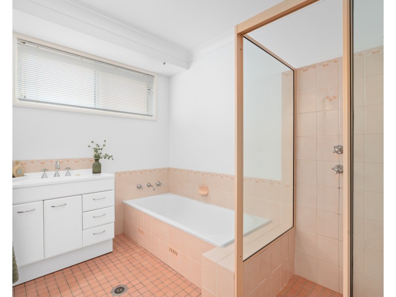 47 Coolawin Circle, Narara NSW 2250