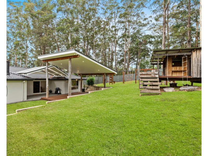 16 Holland Place, Tumbi Umbi NSW 2261