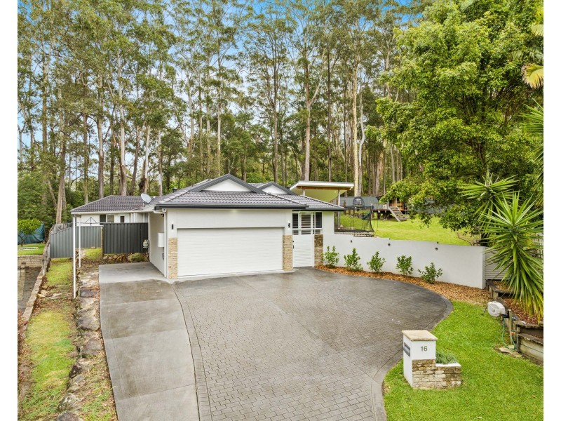 16 Holland Place, Tumbi Umbi NSW 2261