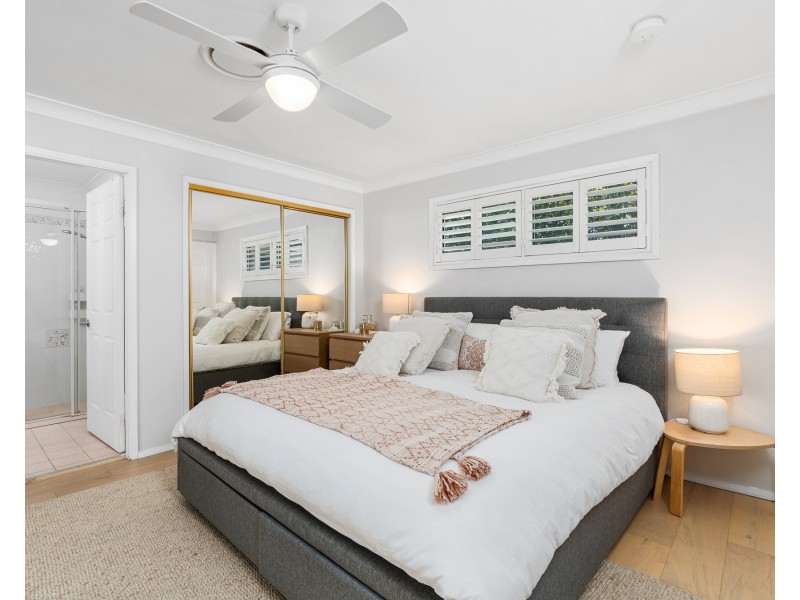 4 Crestwood Avenue, Niagara Park NSW 2250