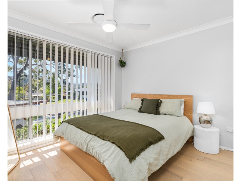 4 Crestwood Avenue, Niagara Park NSW 2250