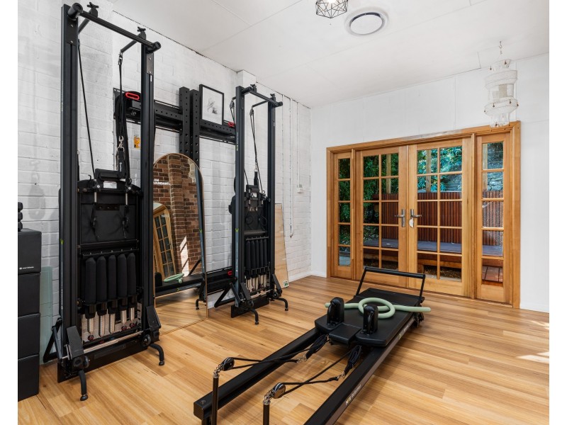 22 Nalkari Avenue, Wyoming NSW 2250