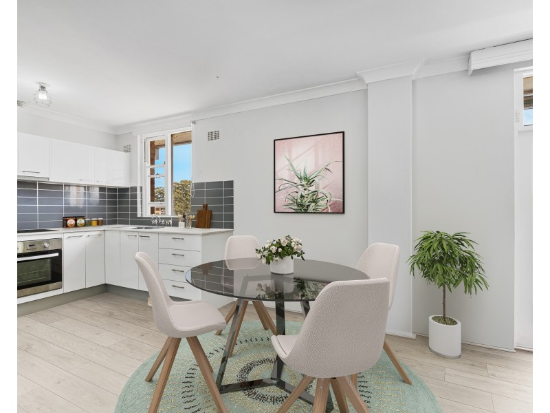 3/2 Duke Street, Point Frederick NSW 2250