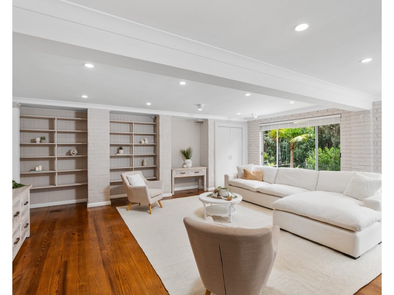 10 Kambala Close, Wyoming NSW 2250