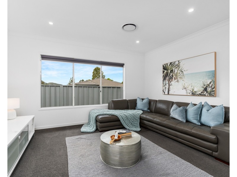 3 Nepean Close, Narara NSW 2250