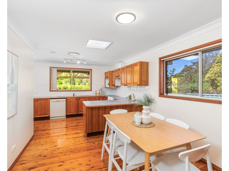 23 Dalton Street, Wyoming NSW 2250