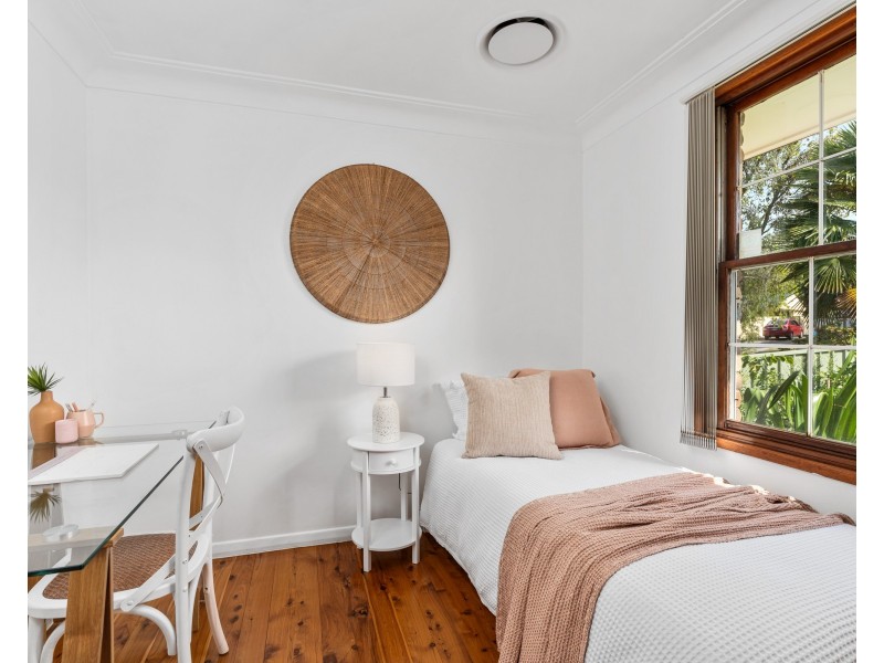 23 Dalton Street, Wyoming NSW 2250