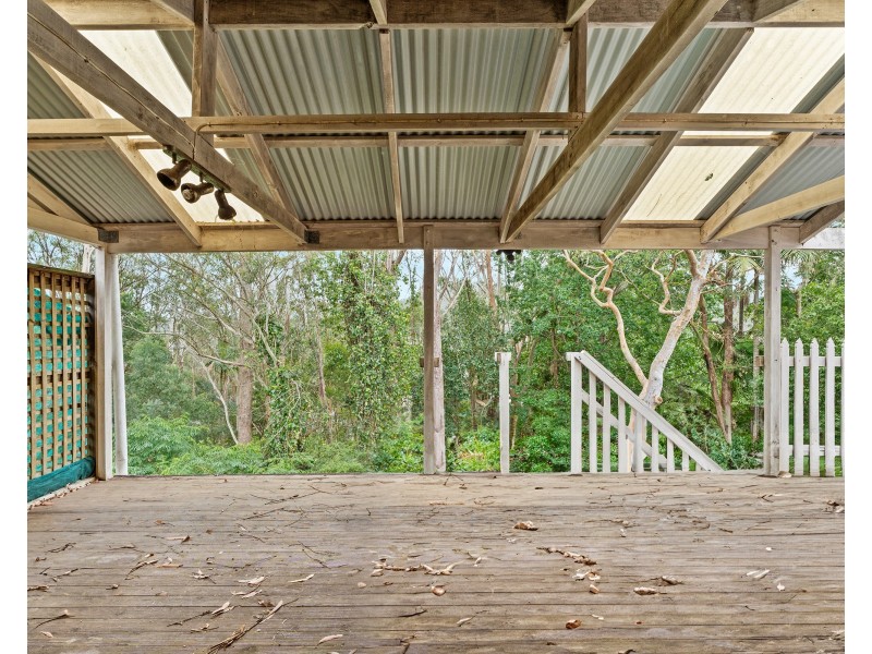 21 Mindaree Avenue, Wyoming NSW 2250