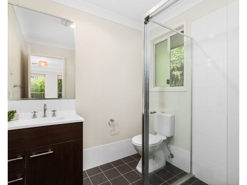 25 Monarchy Way, Narara NSW 2250