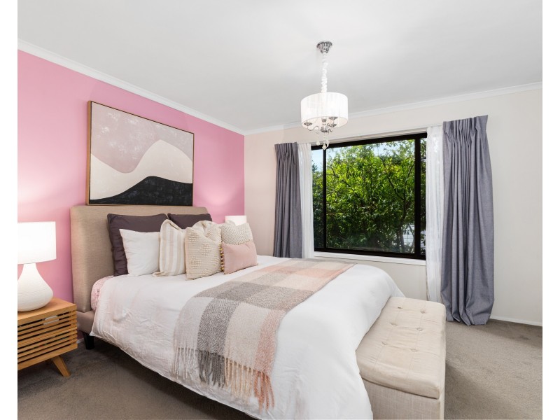 40 Dalton Street, Wyoming NSW 2250