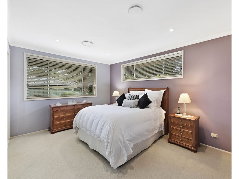 6 Runyon Close, Narara NSW 2250
