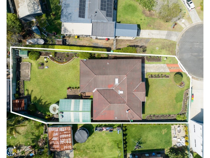 6 Runyon Close, Narara NSW 2250