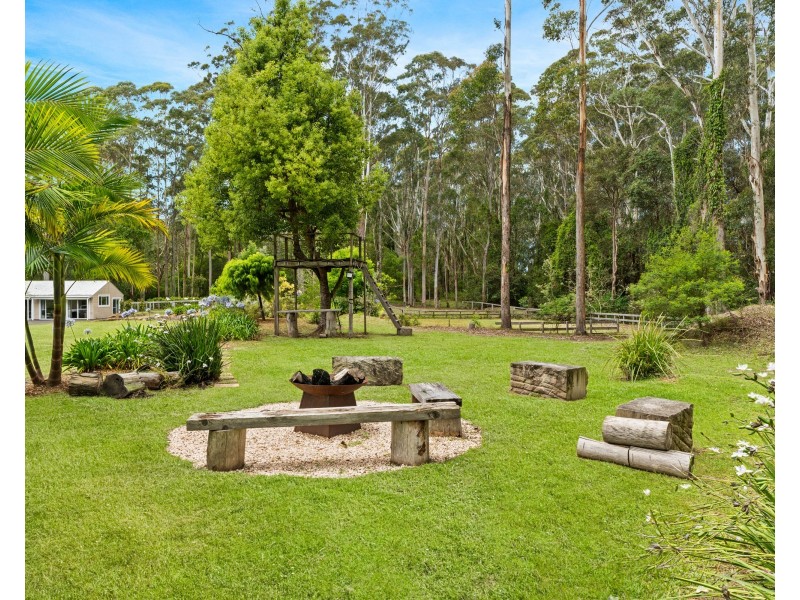 74 Coachwood Road, Matcham NSW 2250