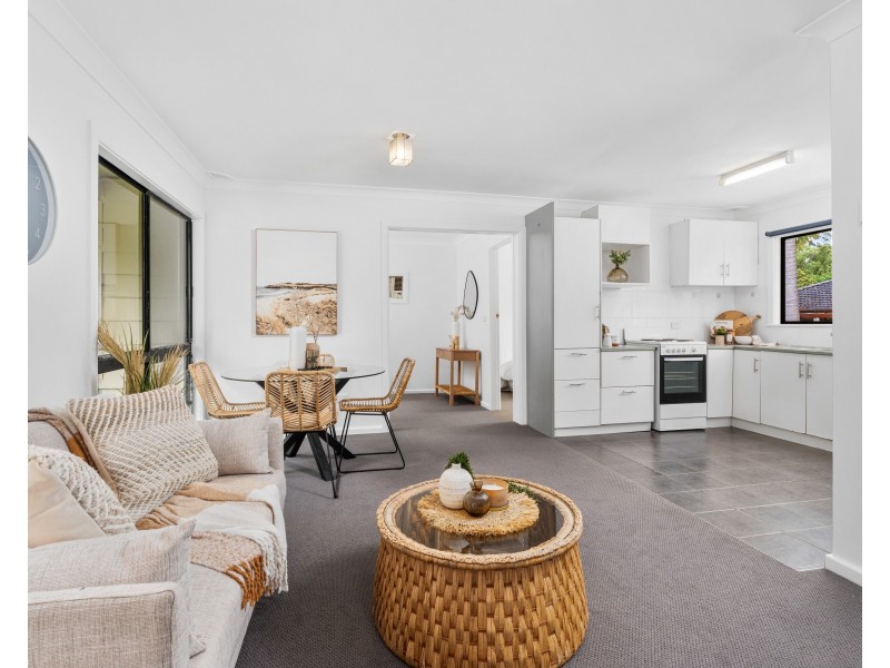 84 Turpentine Street, Wyoming NSW 2250