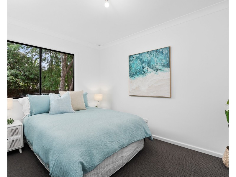 84 Turpentine Street, Wyoming NSW 2250