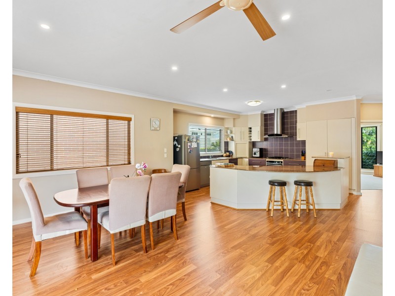 136 Hutton Road, The Entrance North NSW 2261