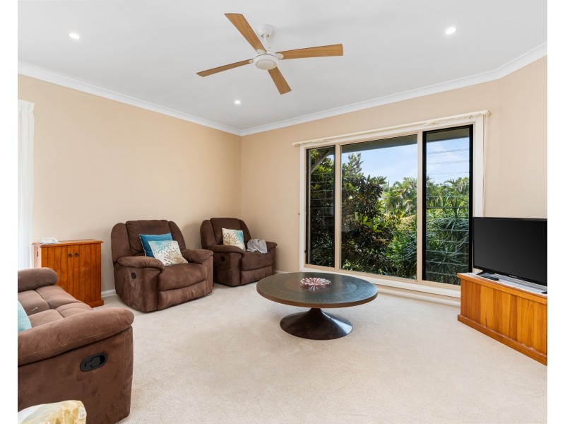 136 Hutton Road, The Entrance North NSW 2261