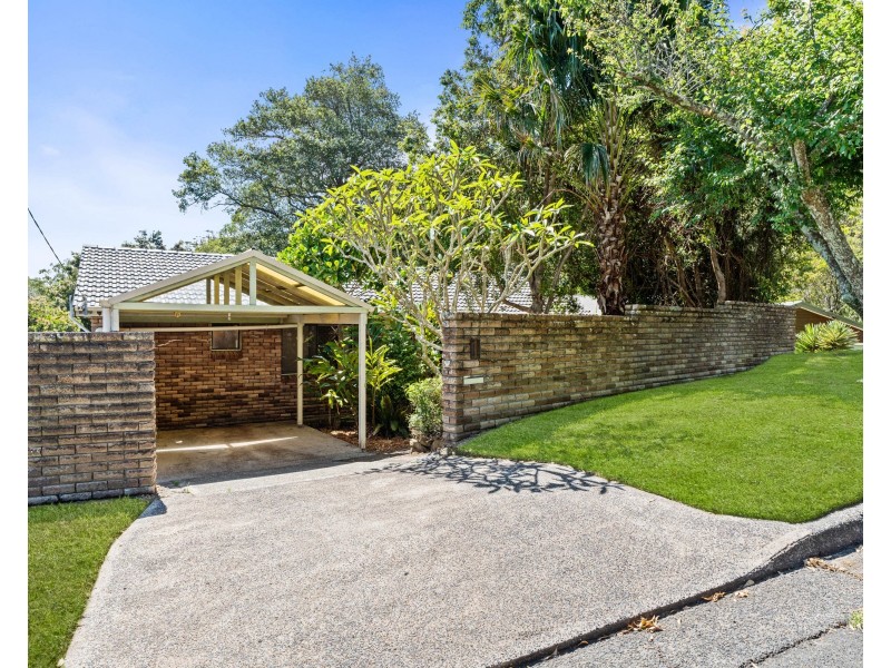 1 Apple Tree Crescent, Wyoming NSW 2250