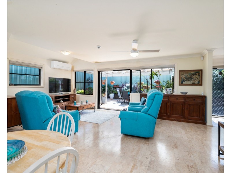 2/38 Brougham Street, East Gosford NSW 2250