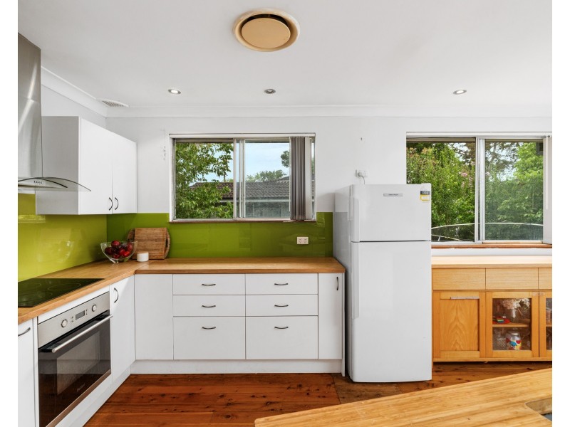 64 Jarrett Street, Wyoming NSW 2250