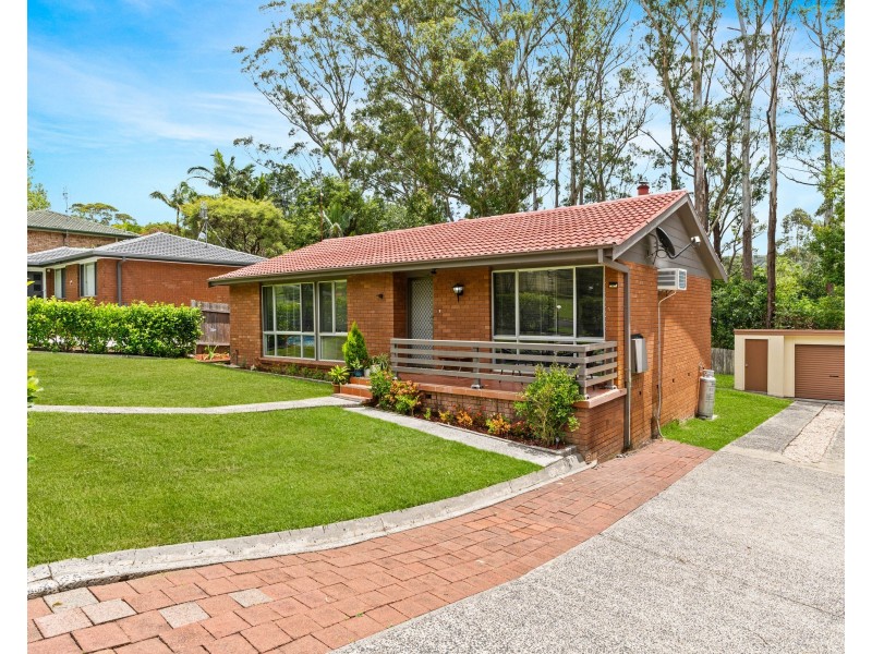 42 Karina Drive, Narara NSW 2250