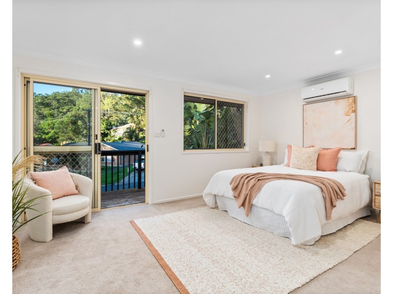 4 Hakea Close, Wyoming NSW 2250