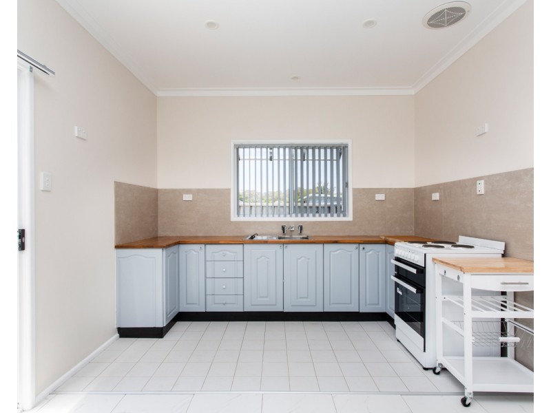 18a Merrendale Road, Gorokan NSW 2263
