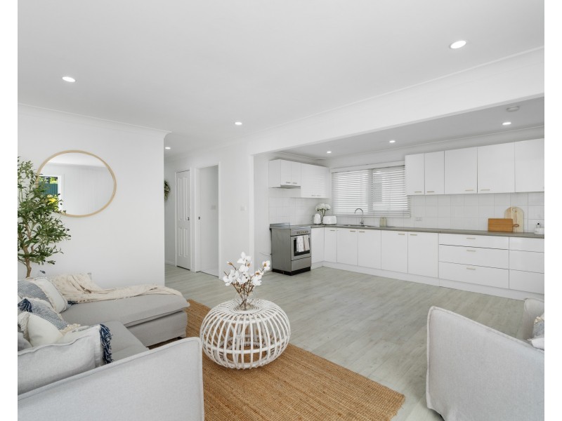 24 Toorak Avenue, Erina NSW 2250