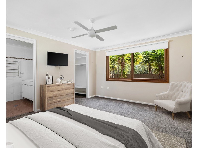 4/170 Oak Road, Matcham NSW 2250