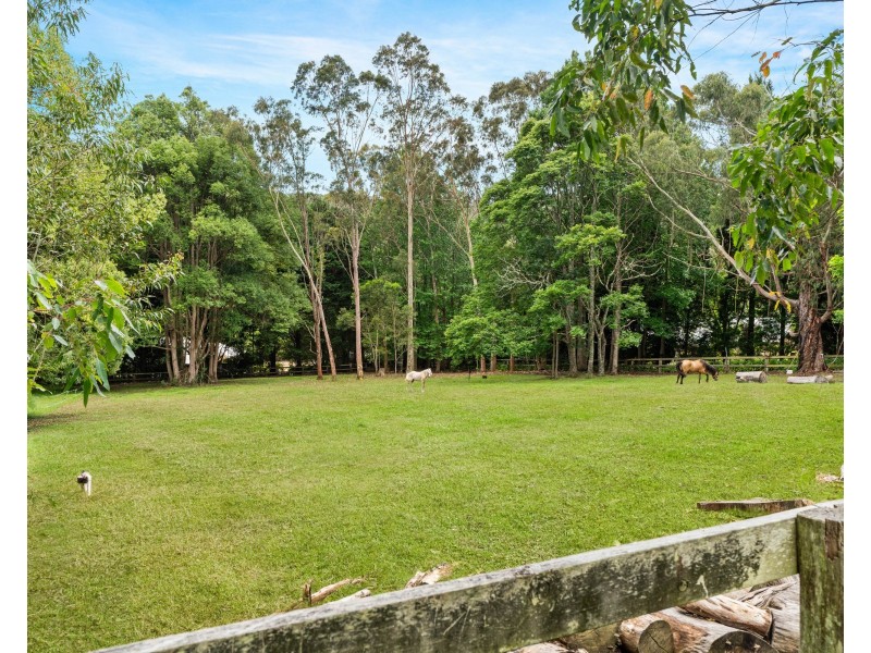 4 & 6/170 Oak Road, Matcham NSW 2250