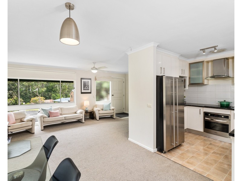 25 Karina Drive, Narara NSW 2250