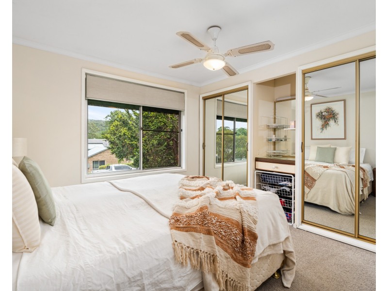 25 Karina Drive, Narara NSW 2250