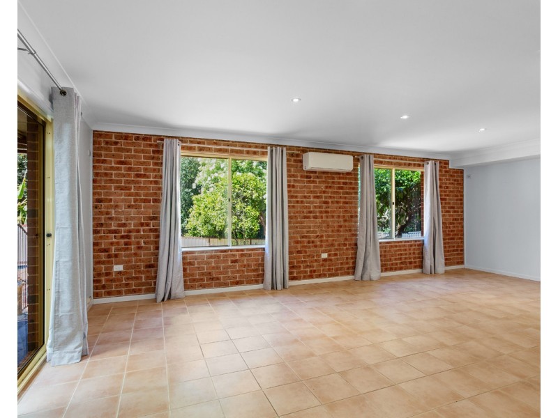 95 Woodview Avenue, Lisarow NSW 2250