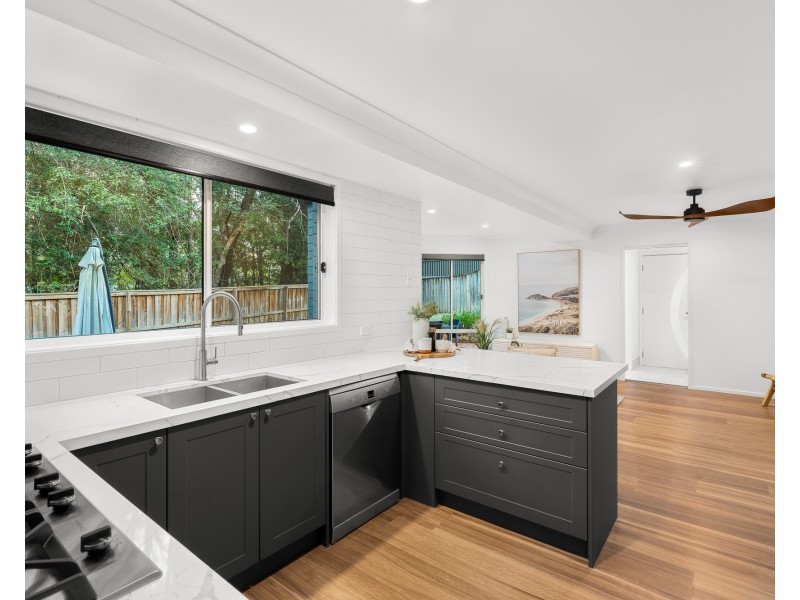 15 Mahogany Place, Springfield NSW 2250