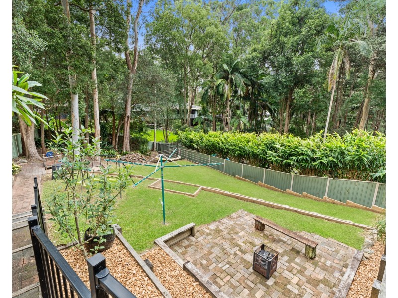 10 Calantha Drive, Wyoming NSW 2250