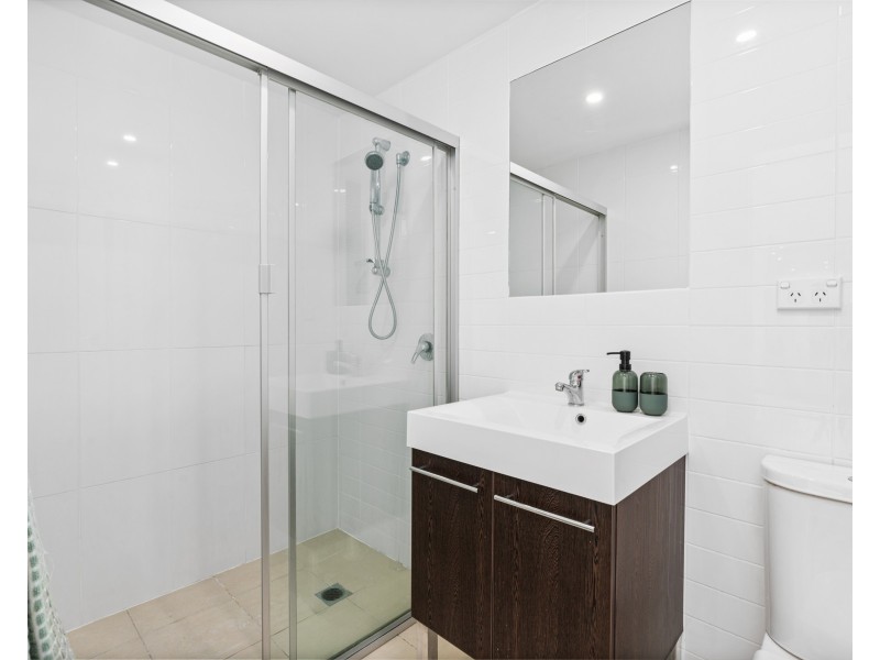 40/24-26 Watt Street, Gosford NSW 2250