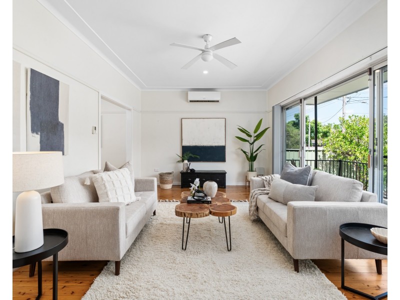 8 Dalton Street, Wyoming NSW 2250