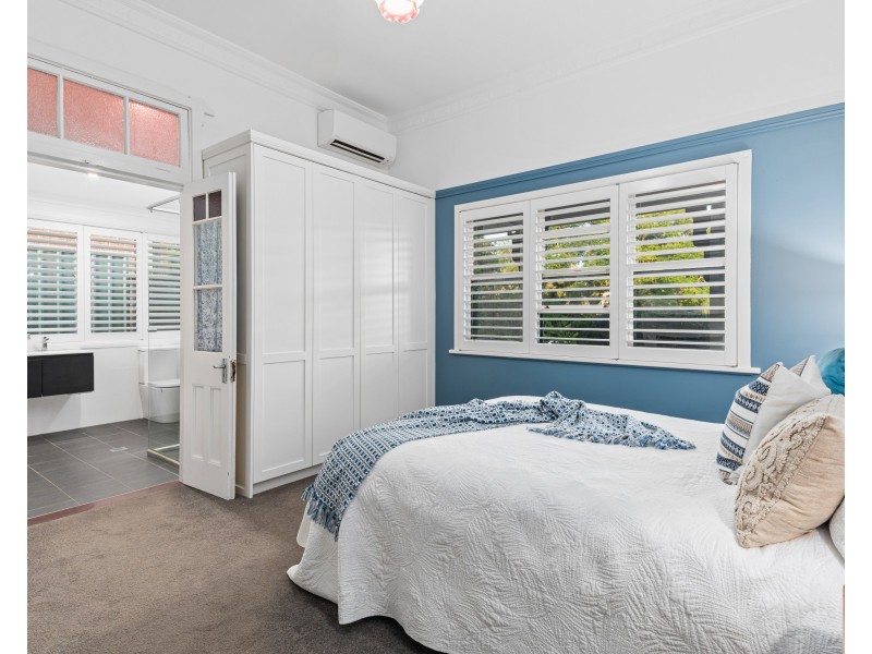 18 Georgia Avenue, Wyoming NSW 2250